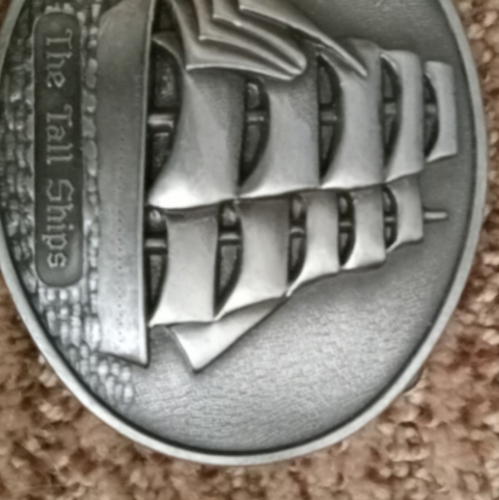 Men's vintage belt buckle